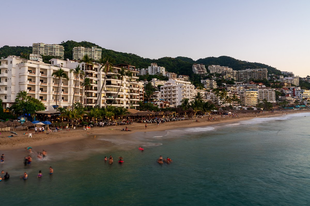 Los Muertos Beach