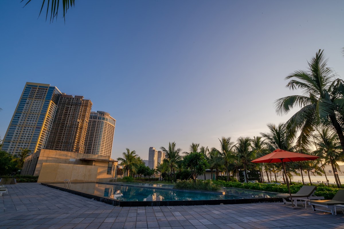 Temple Beach Resort Da Nang