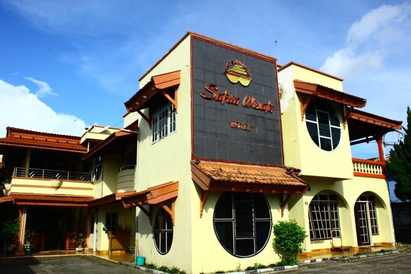 Hotel Satria Wisata