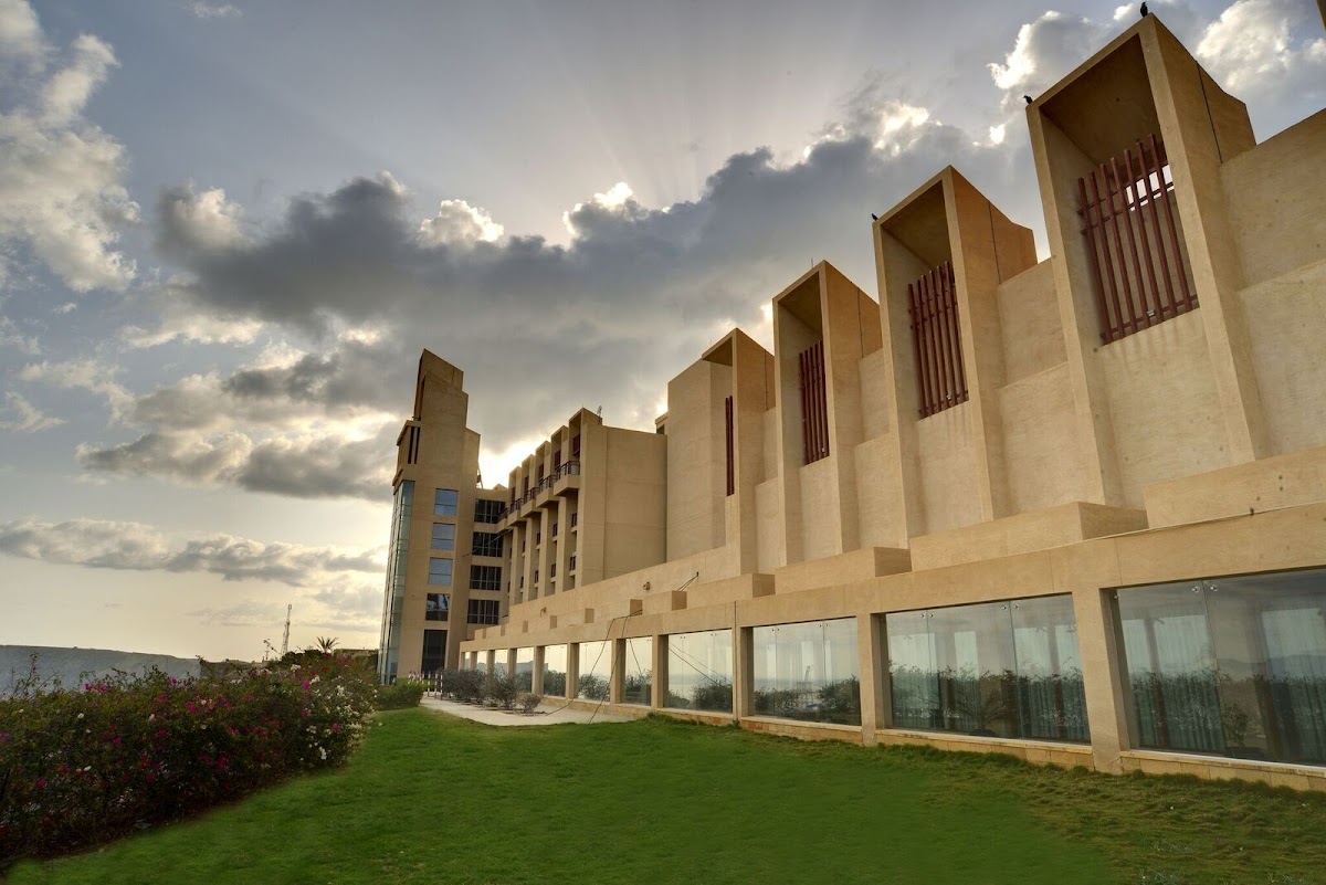 Zaver Pearl Continental Hotel