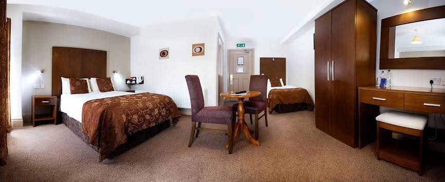 The Gateway Hotel Swinford