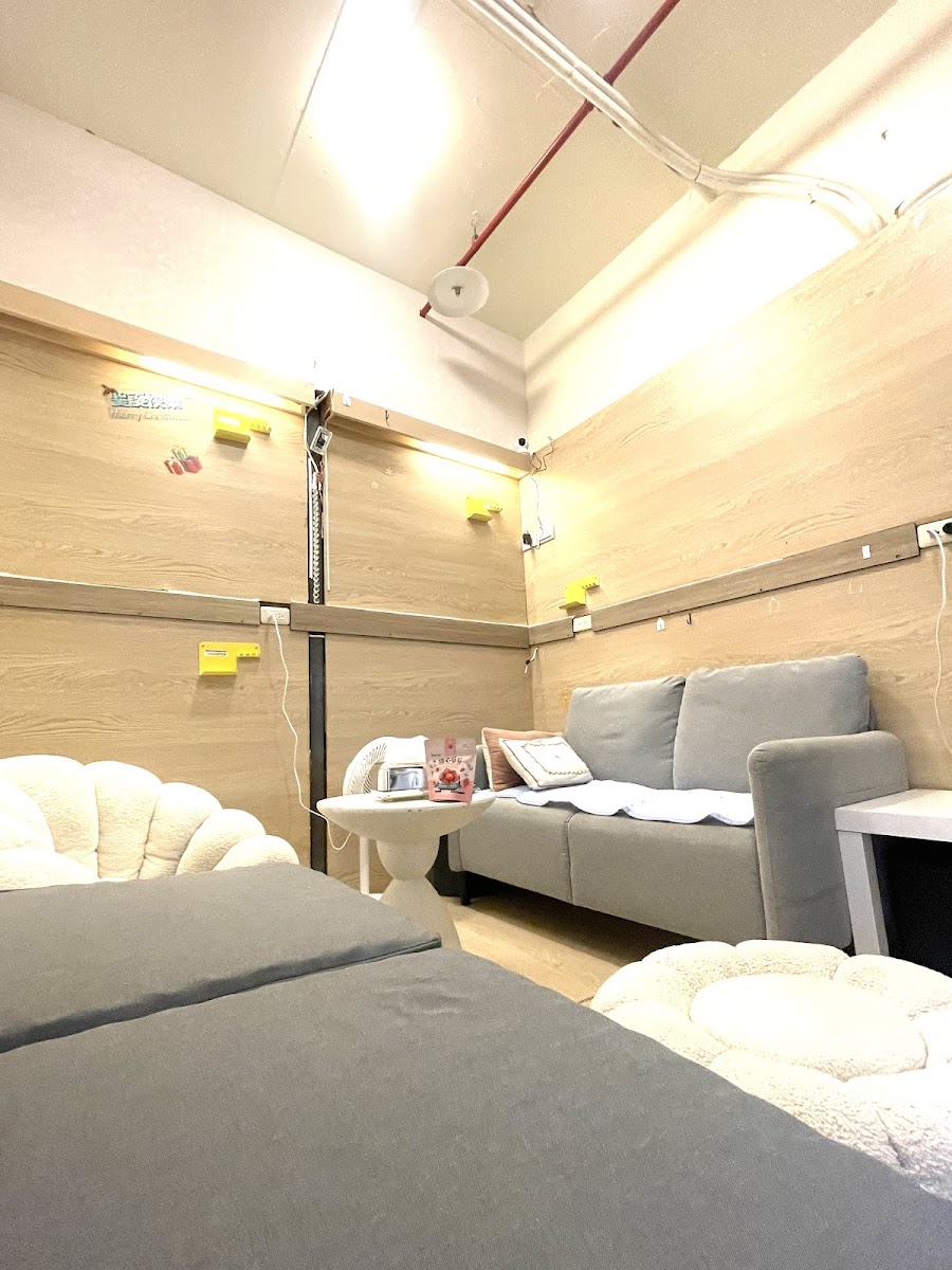 Room 3