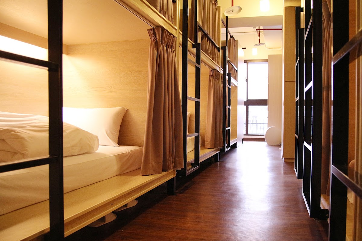 Room 9