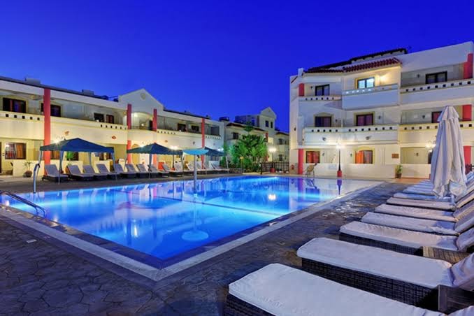 St. Constantin Hotel