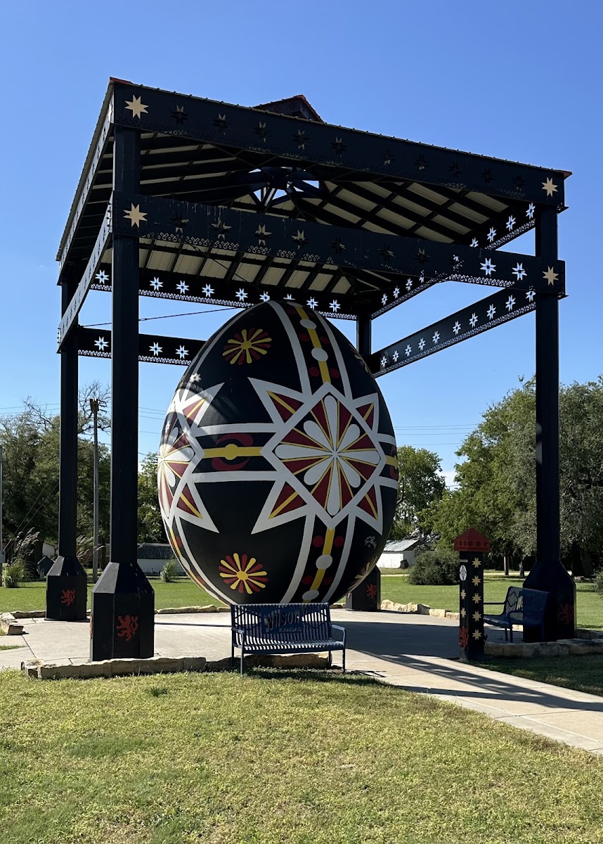 Worlds Largest Hand Painted Czech Egg