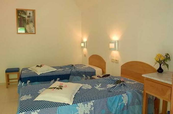 Room 6