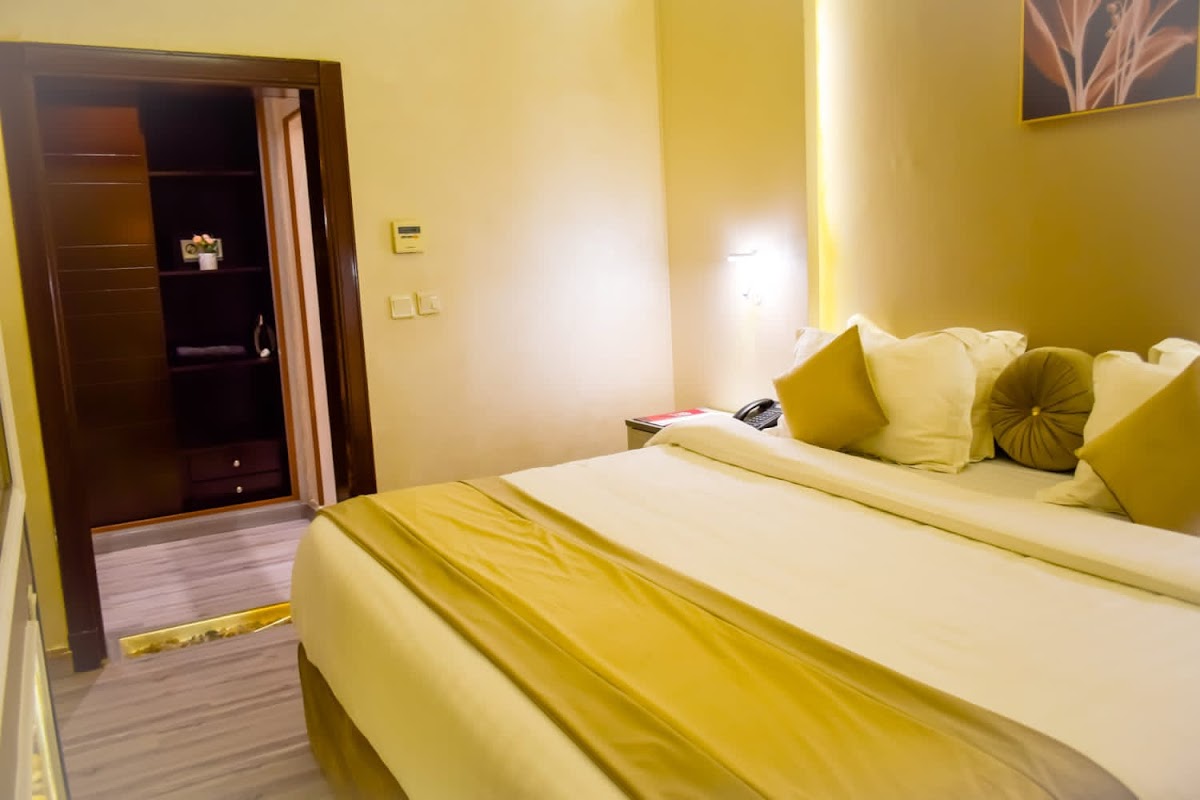 Room 4