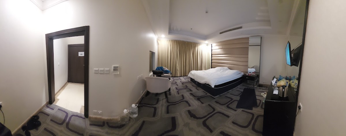 Room 8