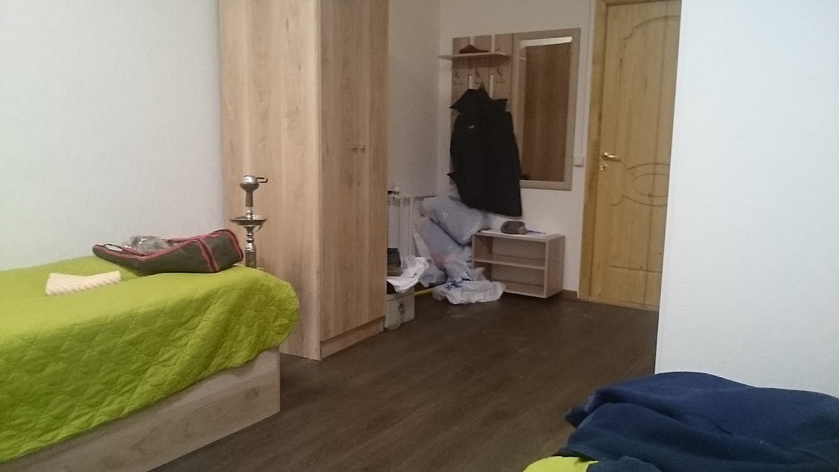 Room 9