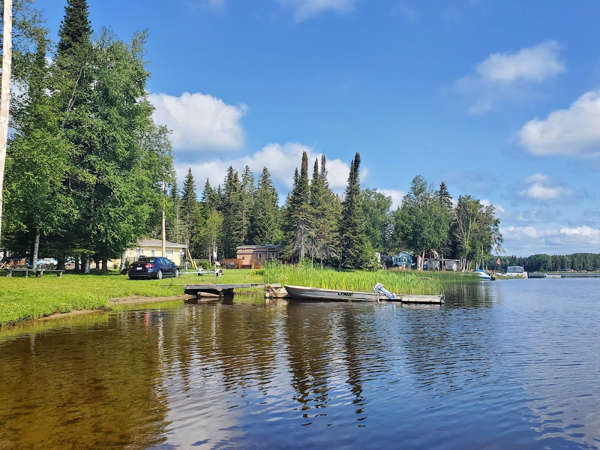 Ivanhoe Lake