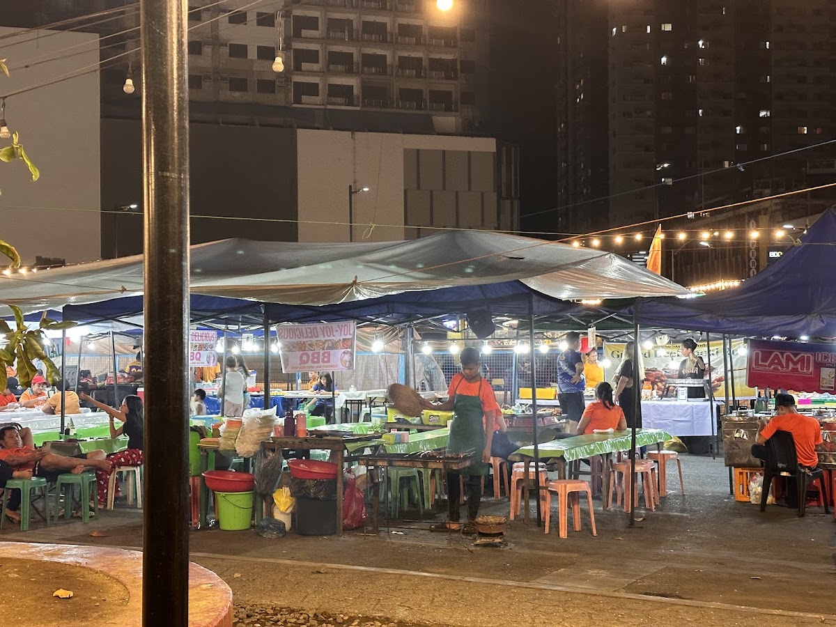 Roxas Night Market Davao