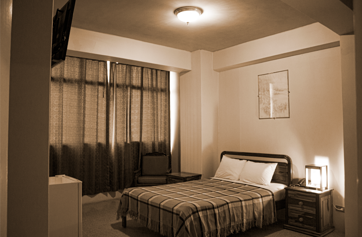 Hotel Velez photo 2