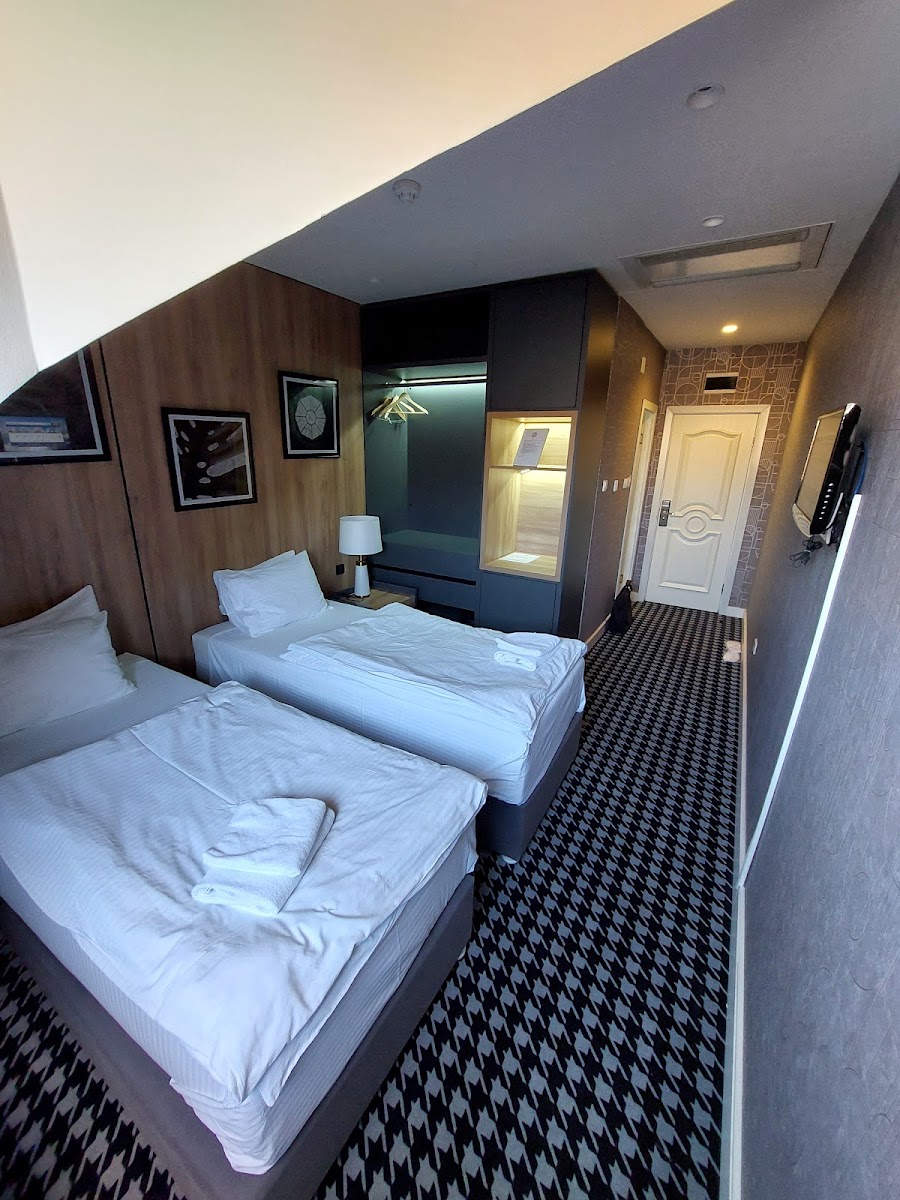 Hotel Platani photo 2