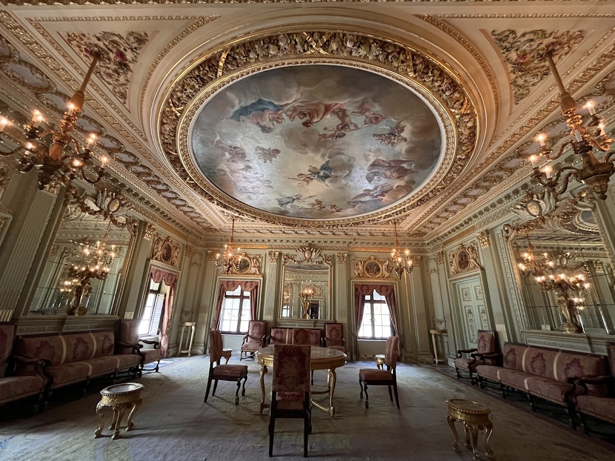Lal Bagh Palace