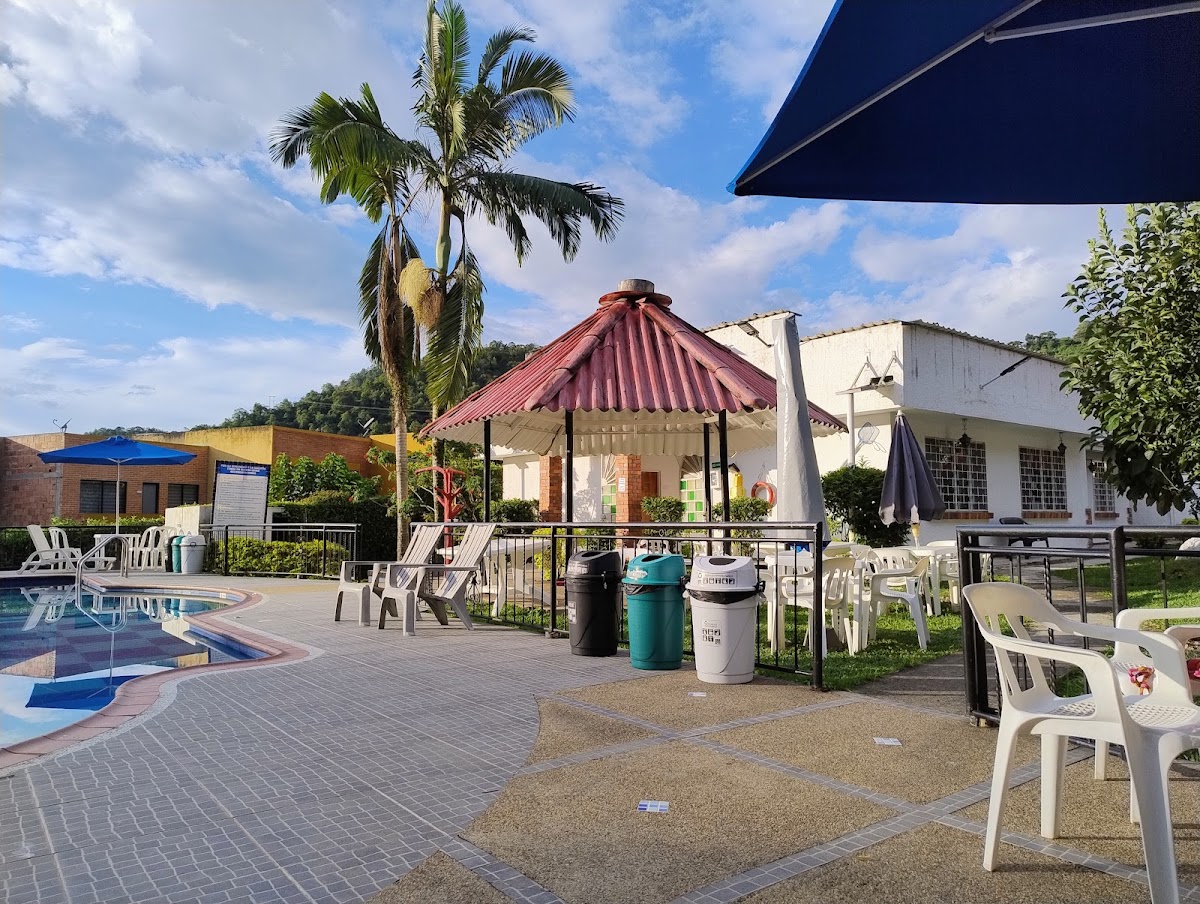 HOTEL CAMPESTRE LA VEGA INN