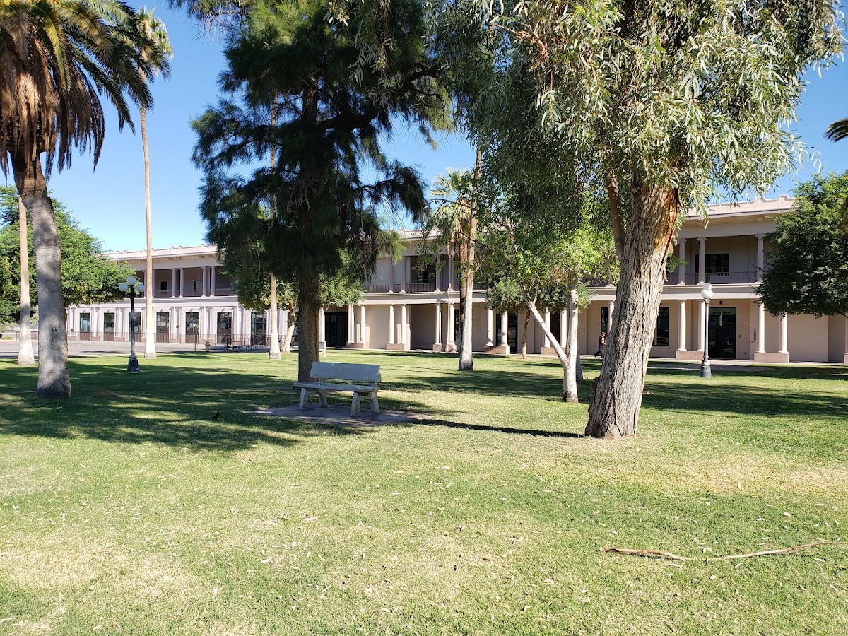 El Garces Hotel
