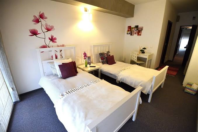 Room 6