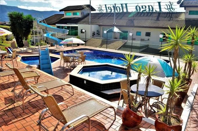 Hotel Arlen 4 Lago Hotel