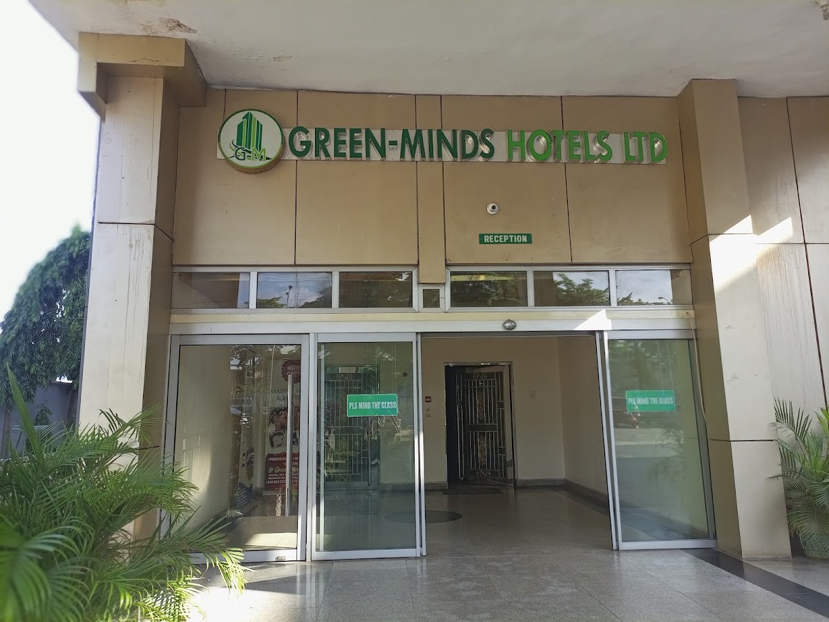 Green Minds Hotel