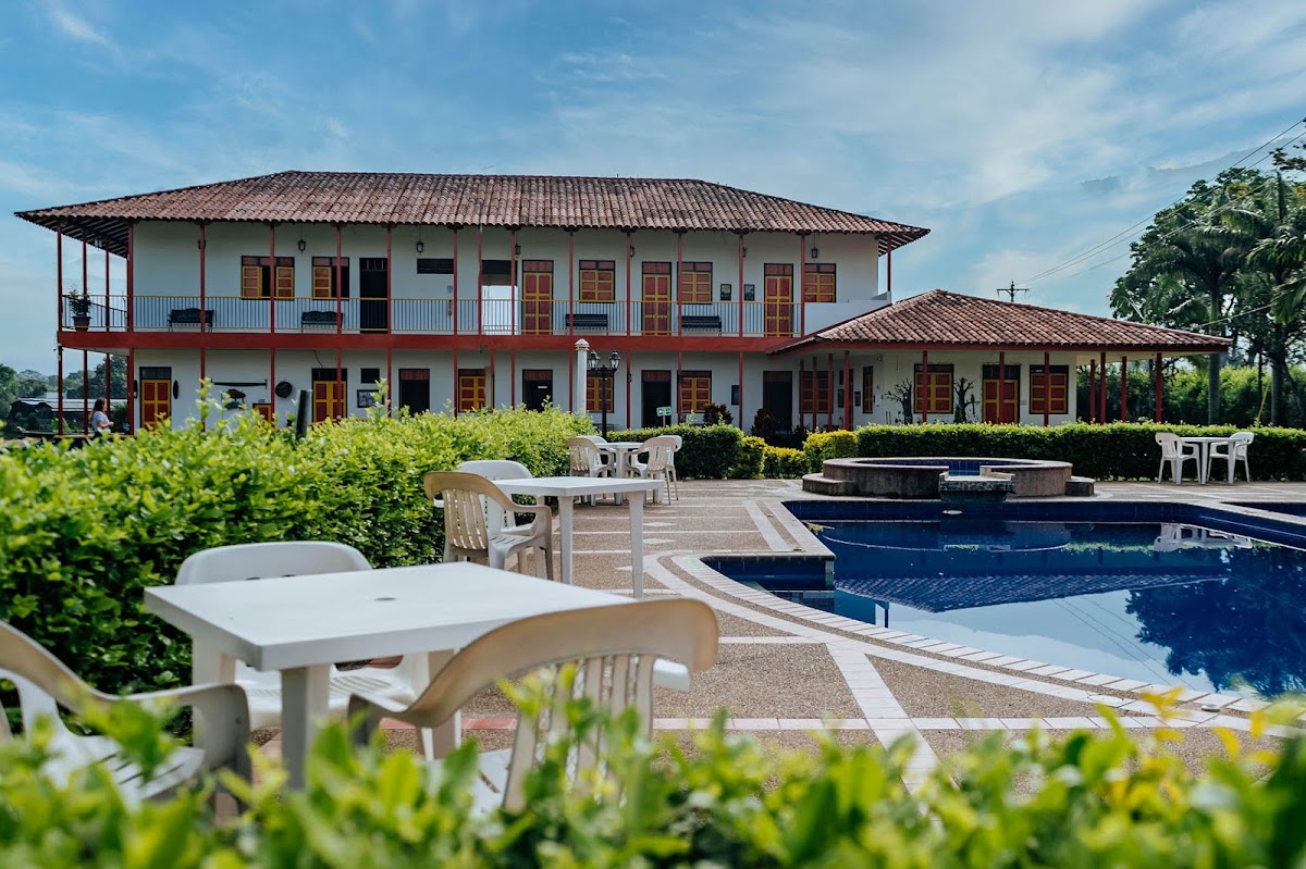 Finca Hotel La Rivera