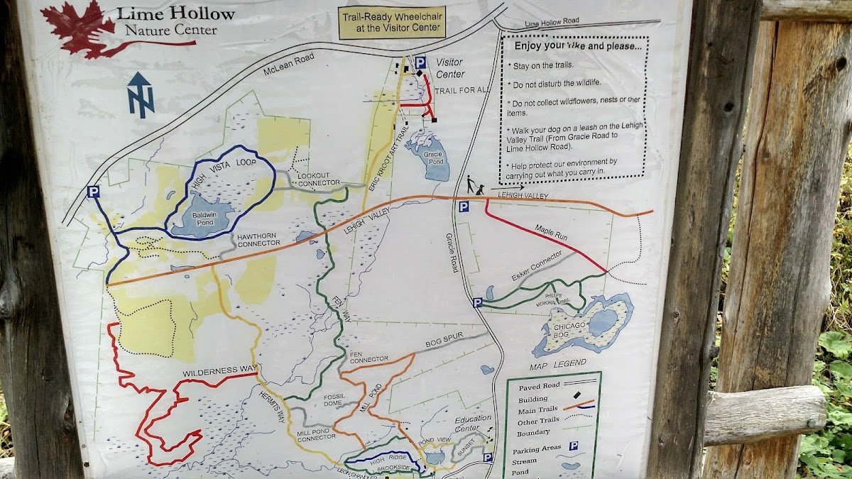 Lime Hollow Nature Center