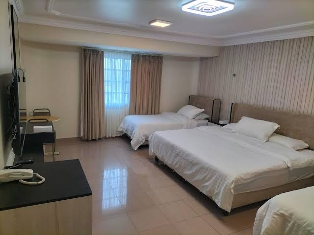 Room 10