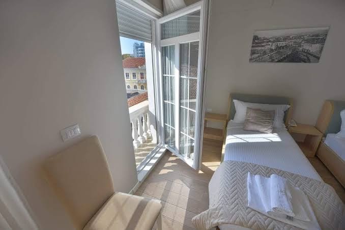 Room 2