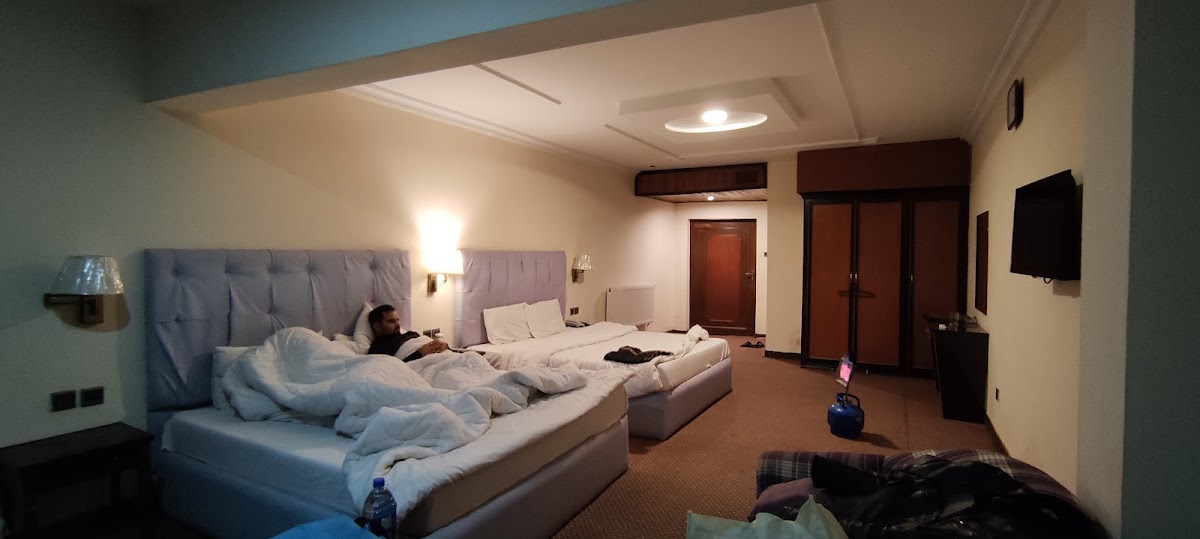 Room 9