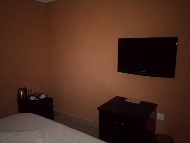 Room 7