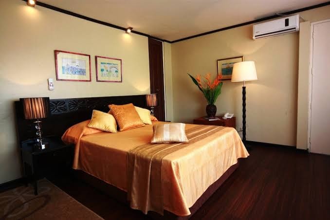 Room 1