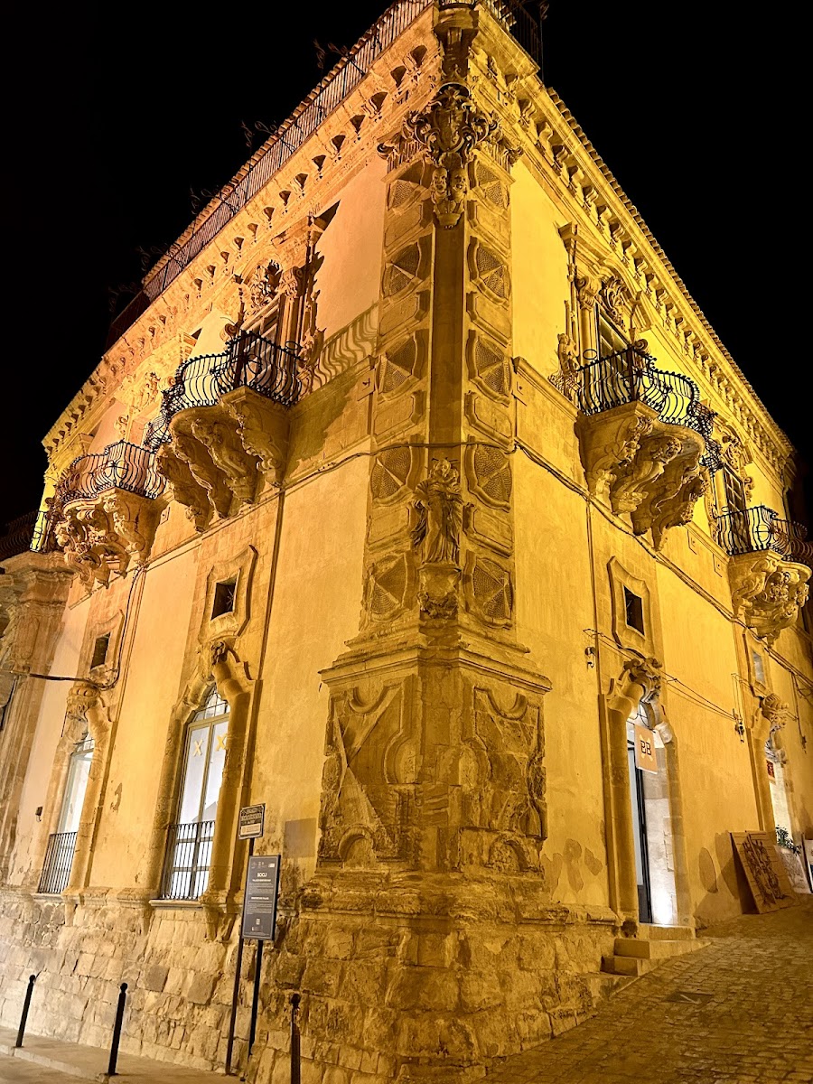 Palazzo Beneventano