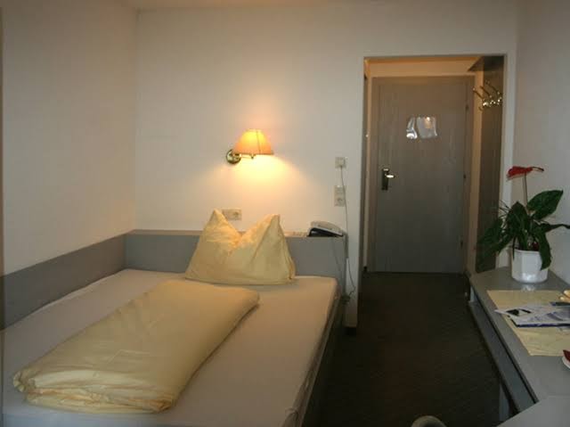 Room 2
