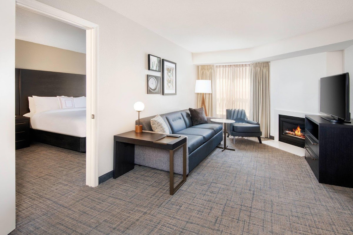 Sonesta ES Suites Atlanta Kennesaw Town Center photo 2