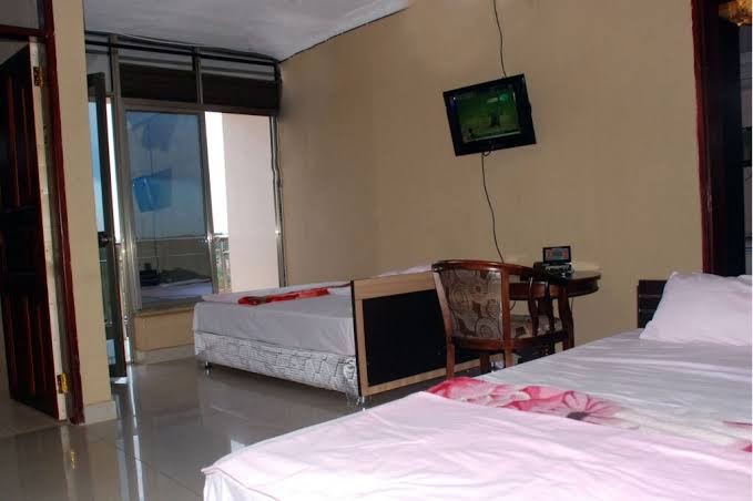 Room 8