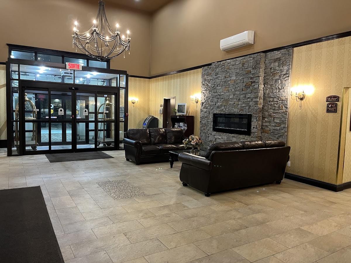 Comfort Inn & Suites photo 2