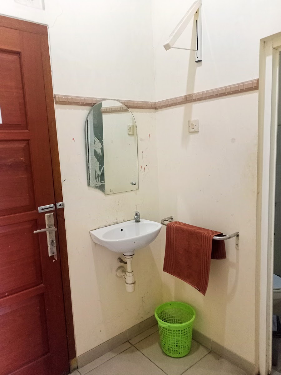 Room 8
