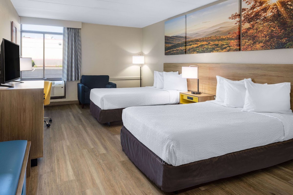 Days Inn by Wyndham Winchester photo 2