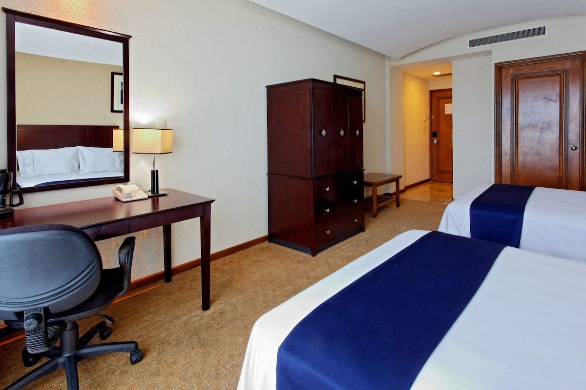Holiday Inn Express Nuevo Laredo by IHG photo 3