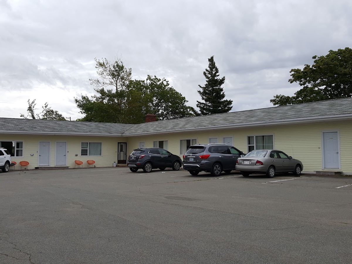 Baker's Lighthouse Motel