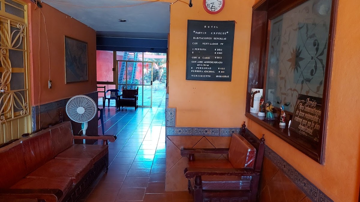 Hotel Fortin Express photo 3