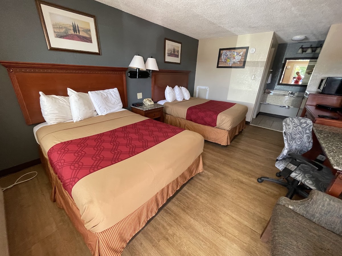 Econo Lodge Somers Point photo 2