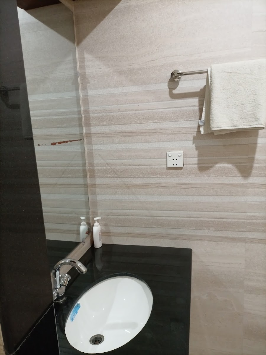 Room 4