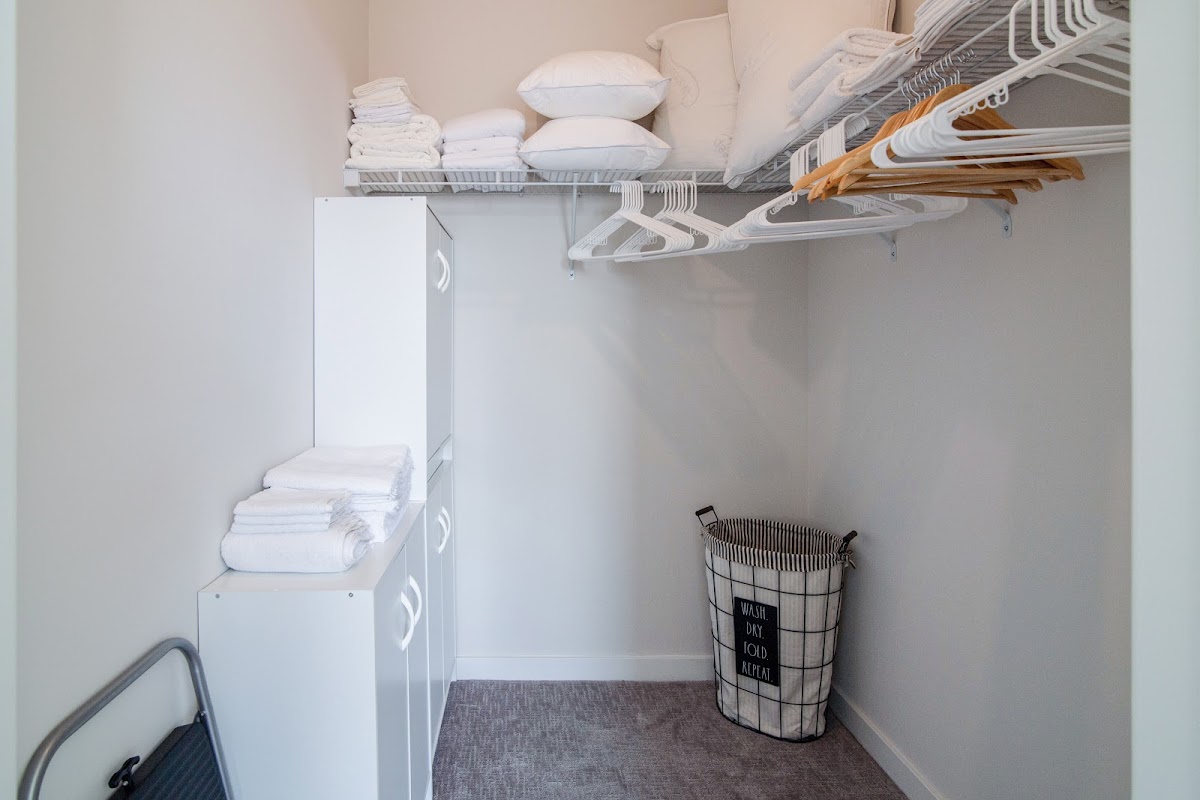 Luxury Furnished Apartments by Hyatus at Amistad Park photo 3