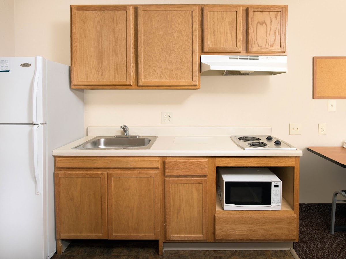 WoodSpring Suites Chicago Romeoville photo 3