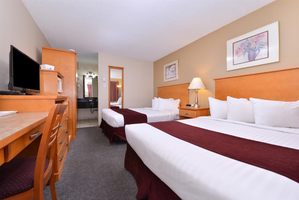 Canadas Best Value Inn & Suites Vernon photo 2