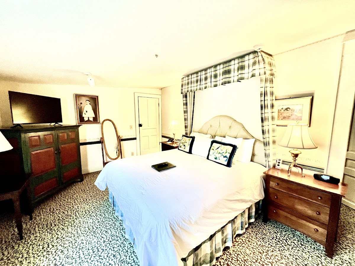 Highlands Inn photo 2