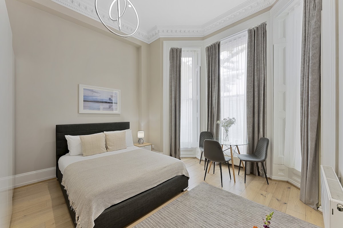 Cleveland Residences Kensington