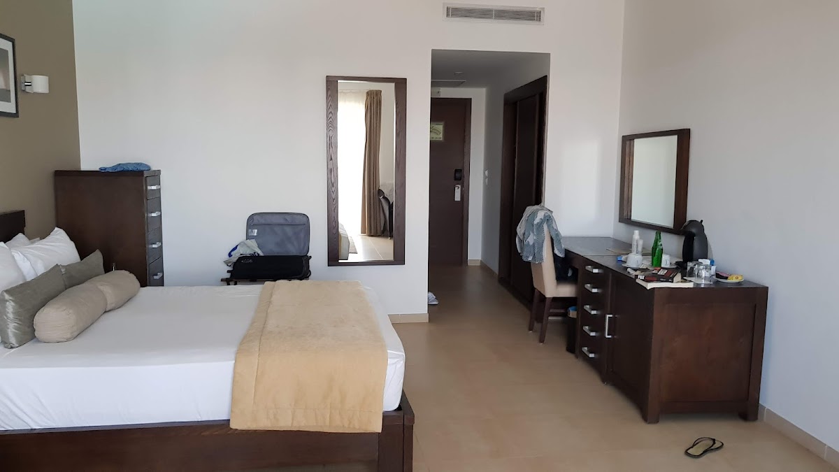 Room 9