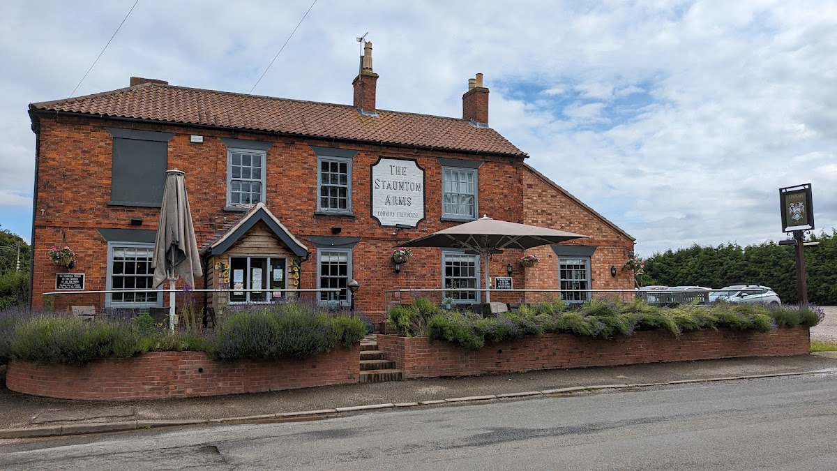 Staunton Arms