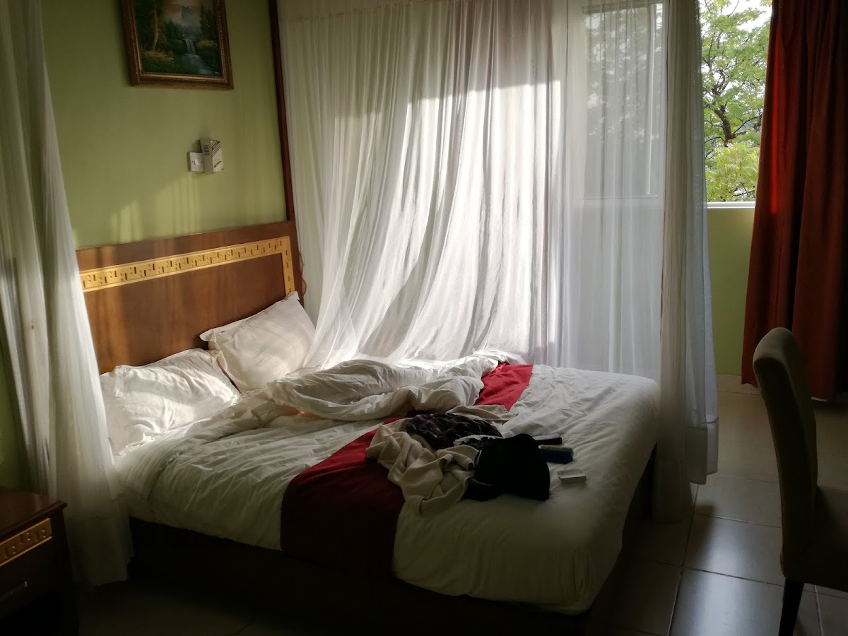 Room 9